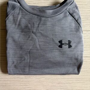 Under Armour Charcoal Short Sleeve Pullover